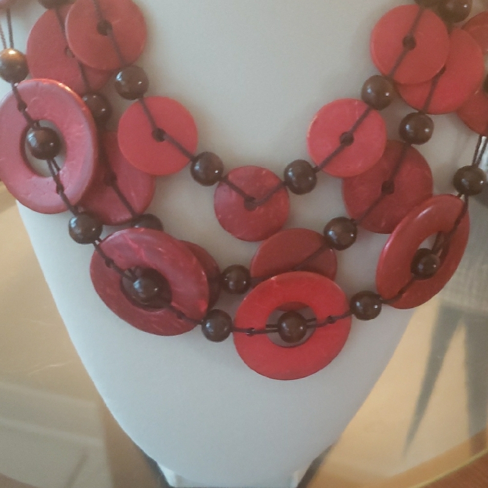 Chic Multi-Strand Red Disc Necklace - Picture 2 of 4
